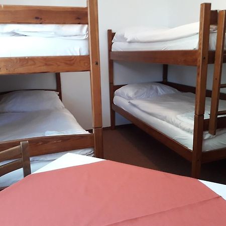 Hostel Sokol Troja Прага Екстер'єр фото